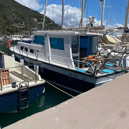 Aloha Jak's Boat * Alassio