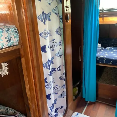 Aloha Jak's Boat Alassio